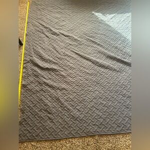 Basket weave Grey Quilt Bedspread Blanket King